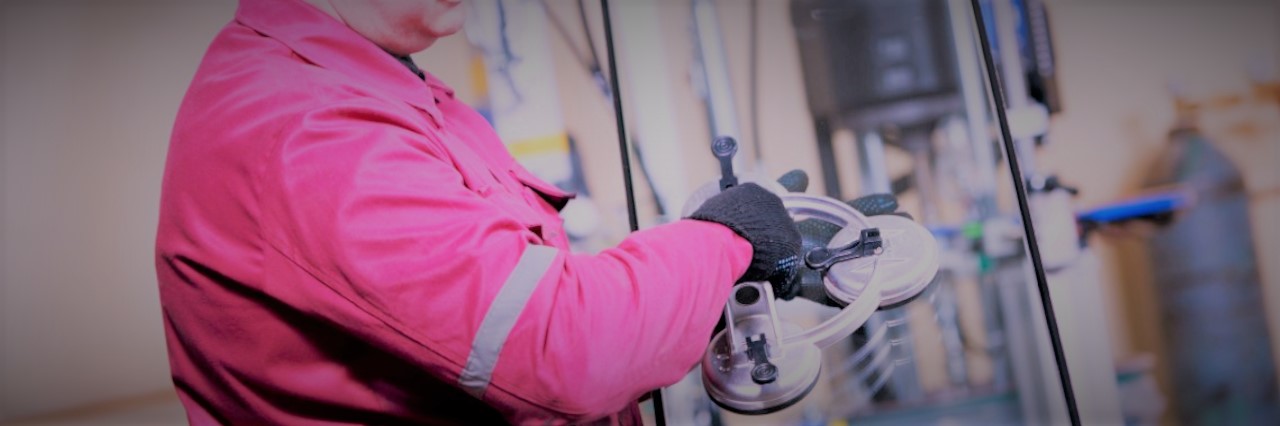 Slider, Glass Fitters in Bow, Bromley-by-Bow, E3